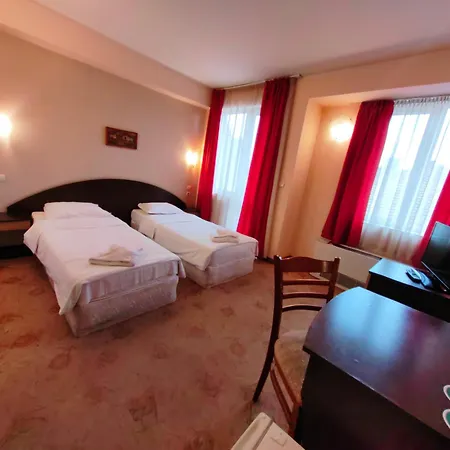 Hotel Akvaya