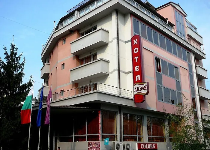 Akvaya וליקו טורנובו